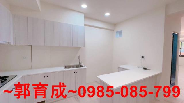 嘉義西區店面-9