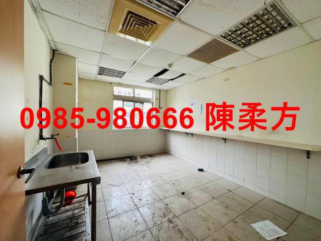 嘉義西區店面-3