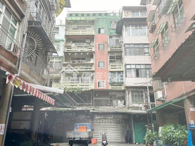 基隆仁愛區法拍公寓-1