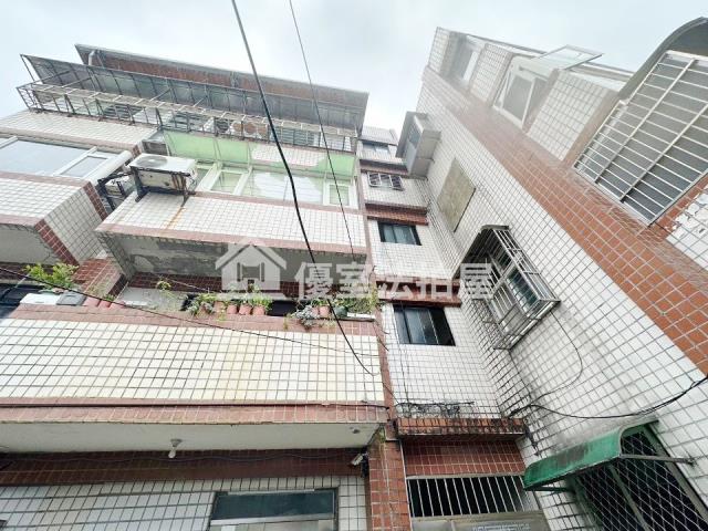 信義區拍賣公寓-9