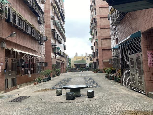中壢華廈-13