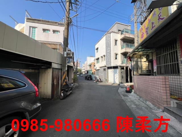東區透天-1