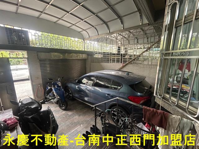 東區透天-11