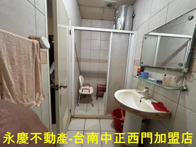東區透天-9