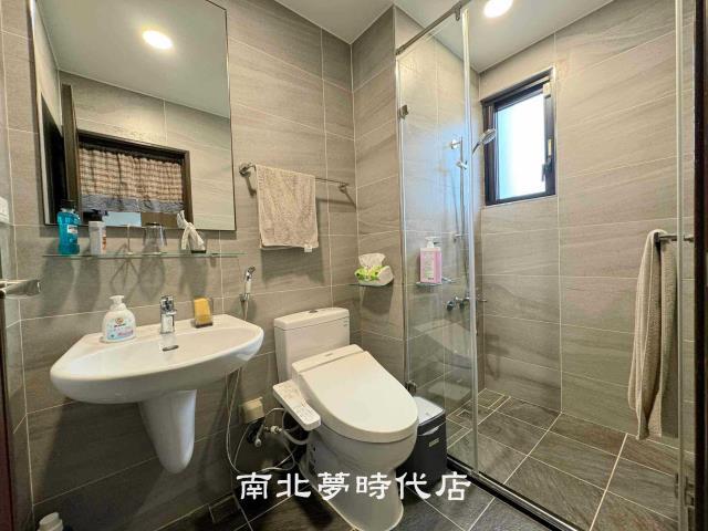 台南永康透天-11