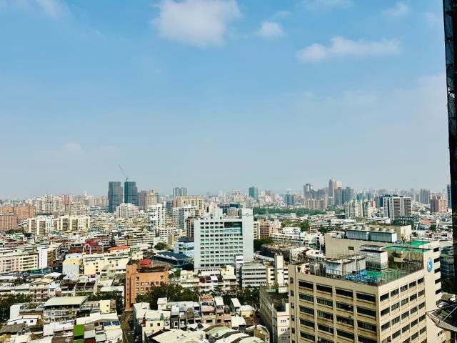 苓雅大樓-2
