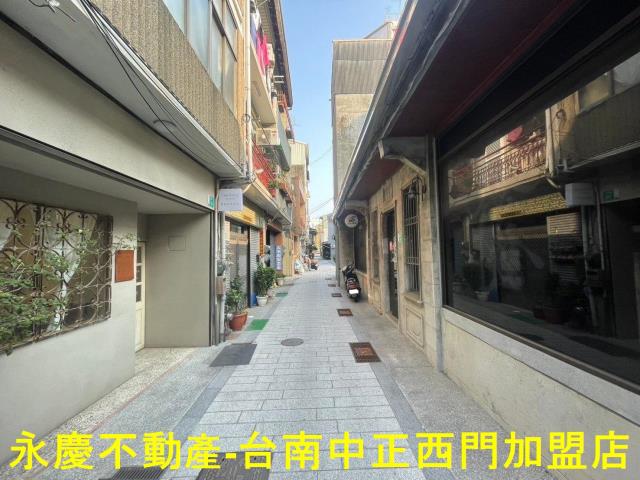 台南中西區透天-10