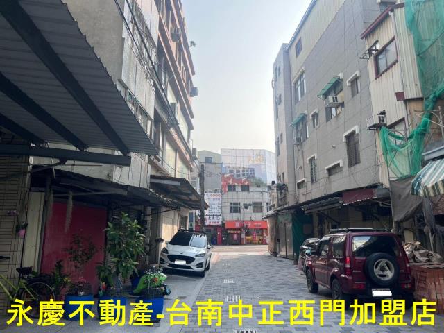 台南中西區透天-14