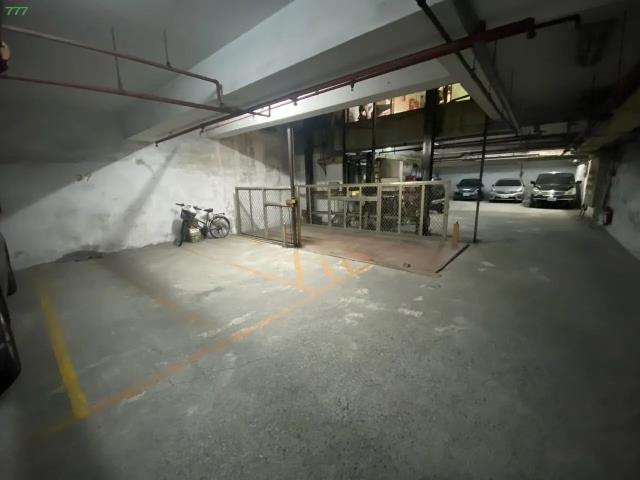 高雄華廈-12