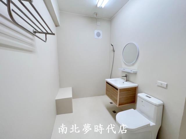 西區透天-11