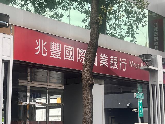 高雄苓雅大樓-7