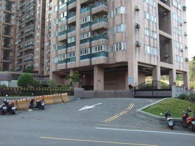 基隆中正區大樓法拍-6