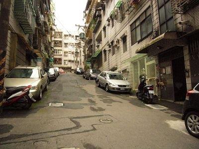 基隆信義區公寓法拍-3