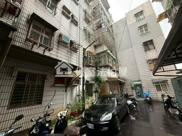 信義區拍賣公寓-5