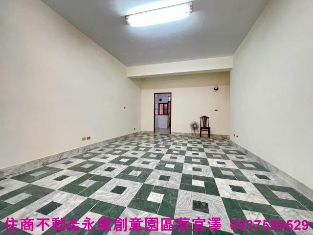 台南北區公寓-1
