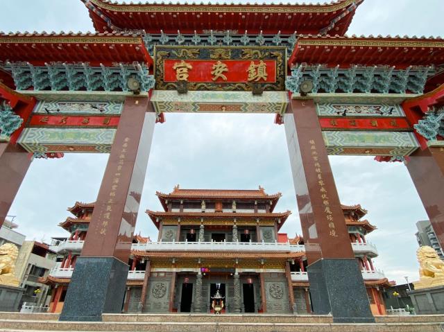 高雄鼓山透天-1