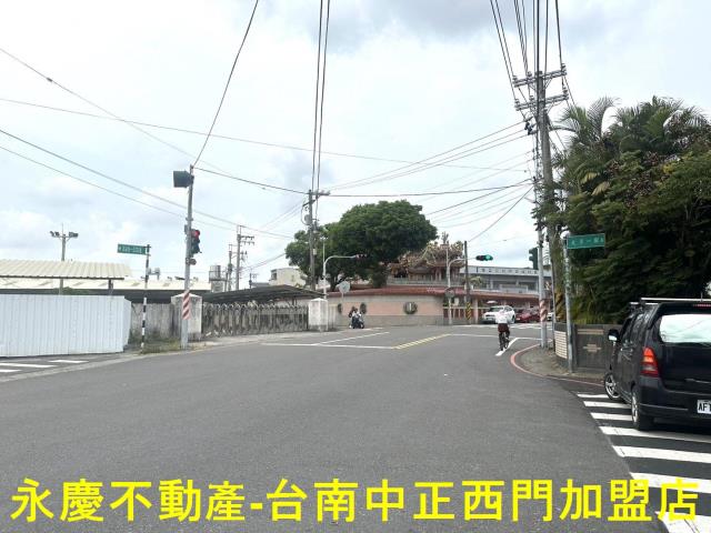 歸仁店面-8