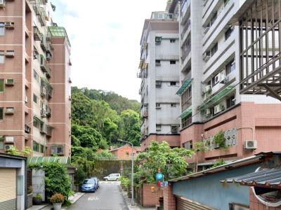 台北內湖法拍大樓-8
