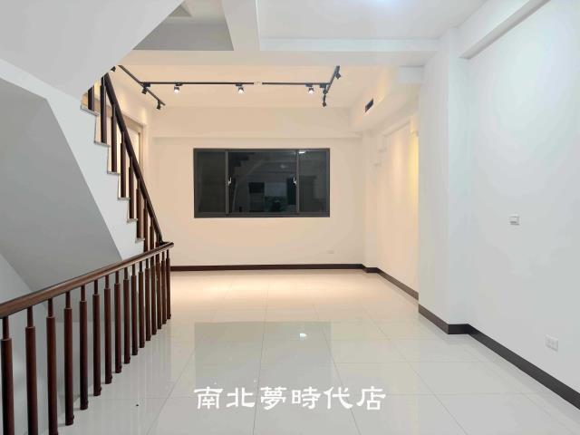台南官田透天-7