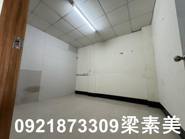 南區店面-11