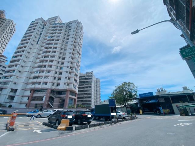 高雄三民區大樓-4
