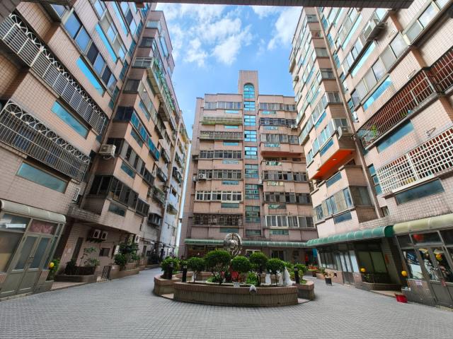 中壢華廈-1