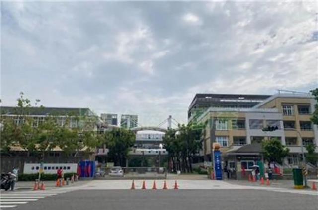 高雄左營透天-4