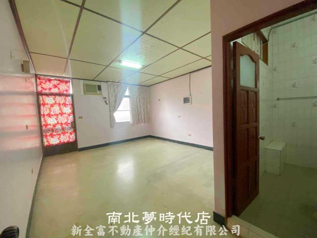 中西區透天-7