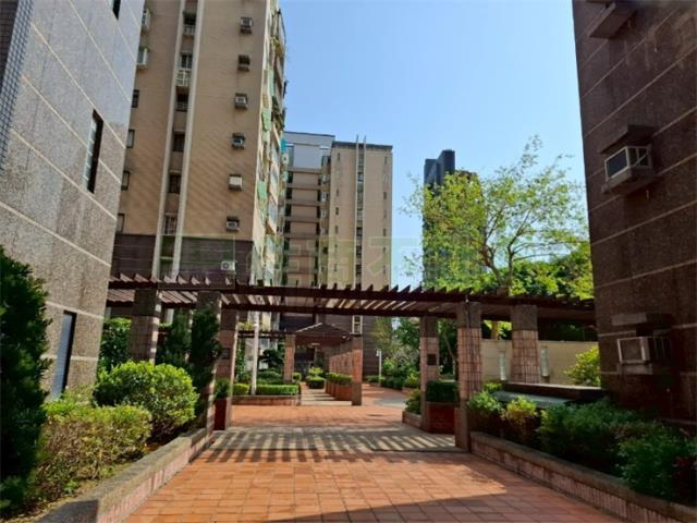 台北士林大樓-1