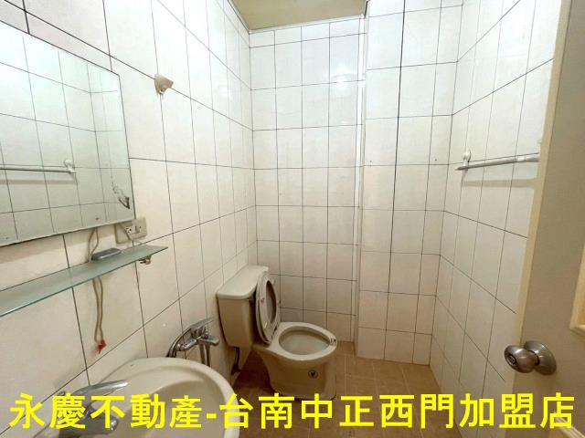 中西區透天-11