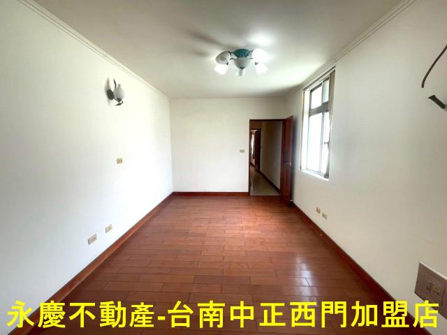 中西區透天-3