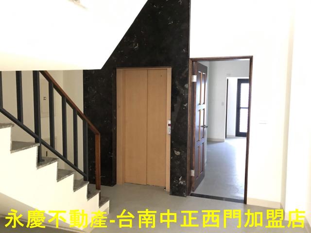 北區透天-9