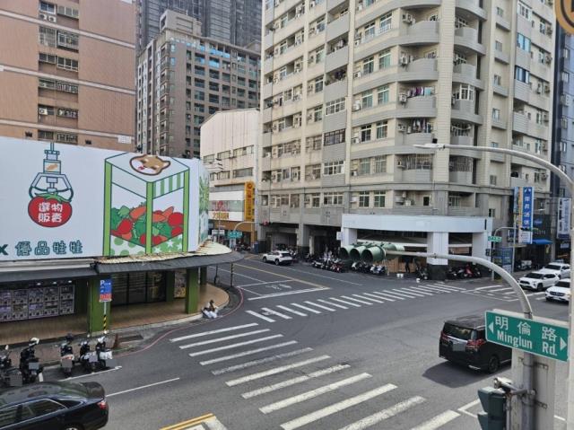高雄鼓山透天-14