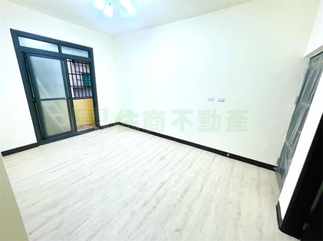 高雄小港公寓-1