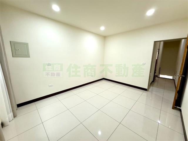 前鎮透天-9