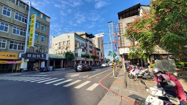 東區透天-2