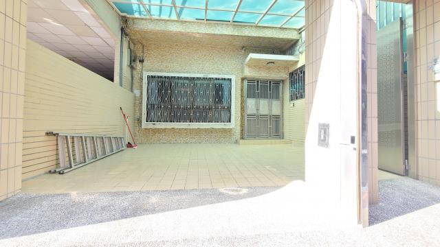 東區透天-7