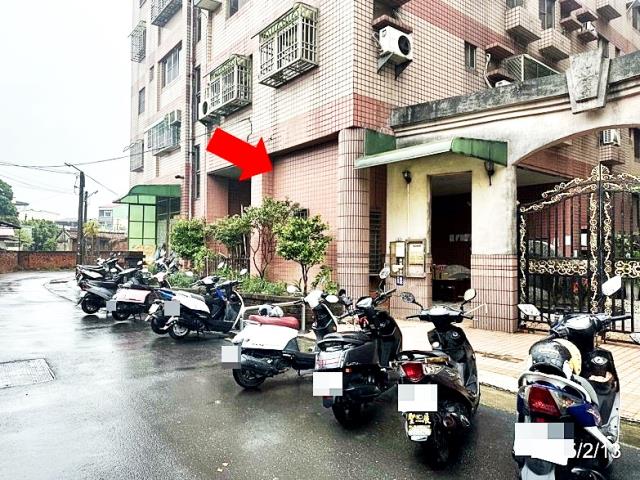歸仁法拍大樓-4