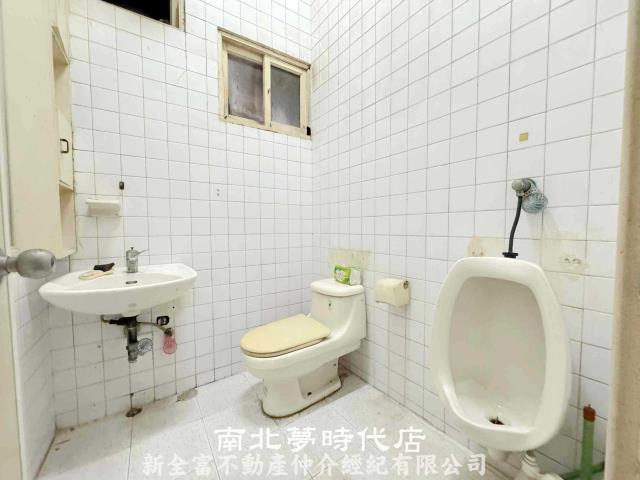 台南中西區透天-12