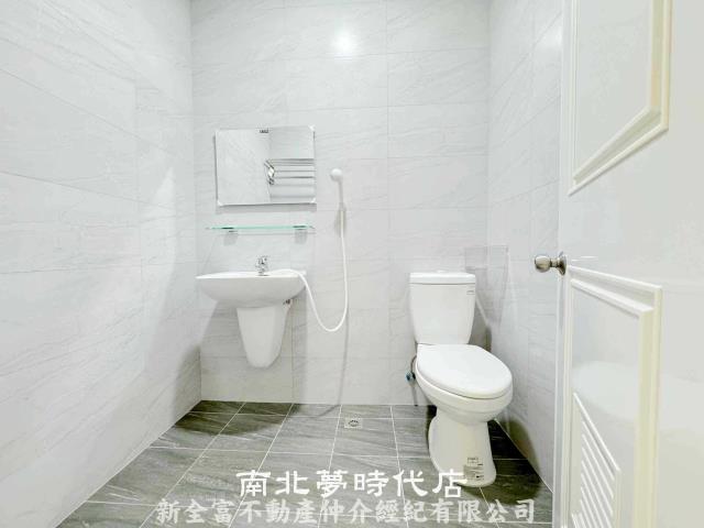 台南永康透天-12