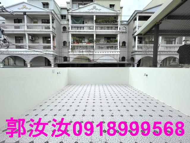 東區透天-8