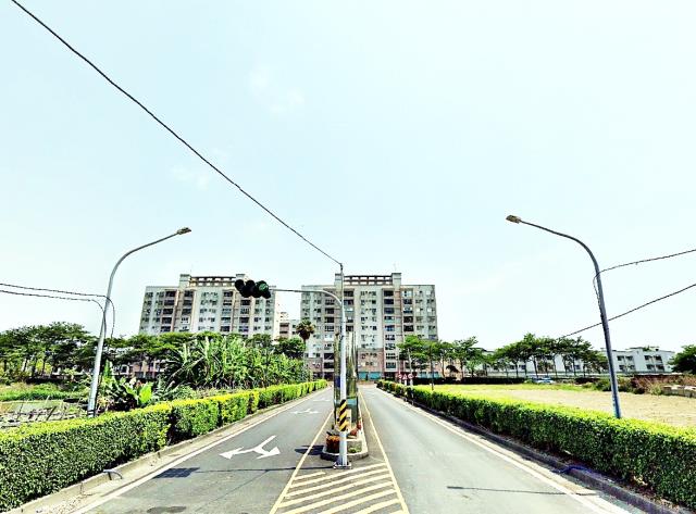 佳里區佳安東路多摩市