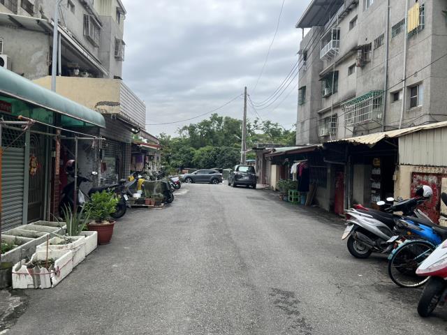 高雄小港公寓-13