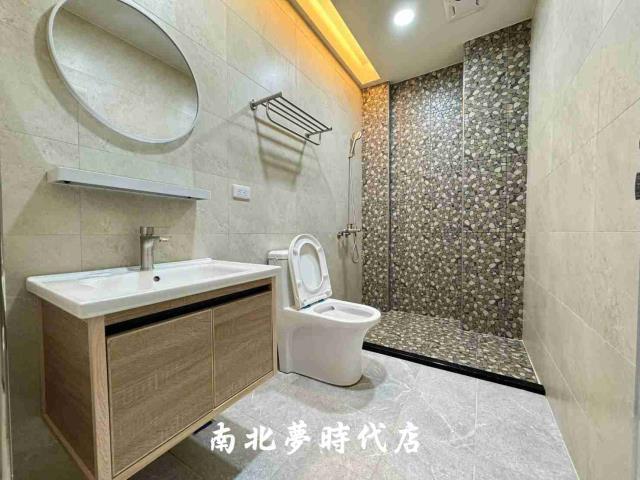 中西區透天-9