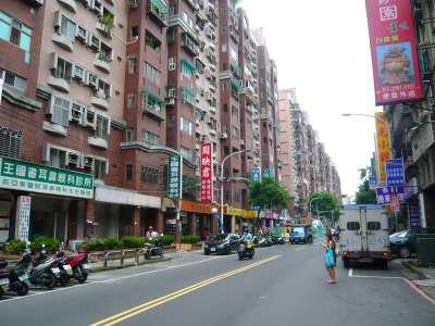 板橋大樓法拍-1