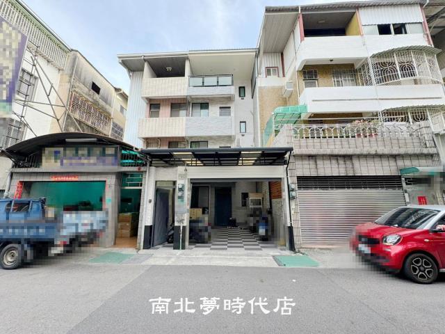台南東區透天-1
