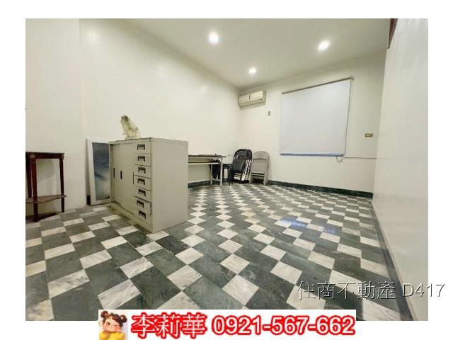 東區店面-11