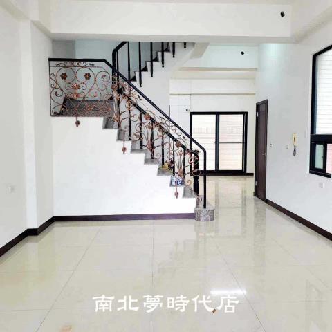 台南新營透天-1