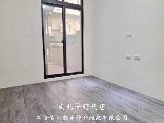 台南安南透天-8