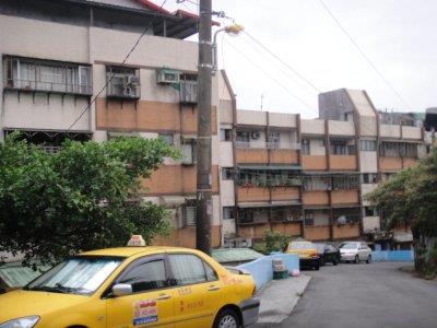 安樂區法拍公寓-2